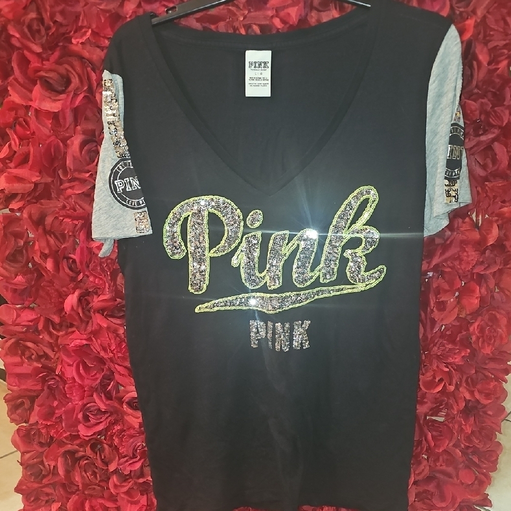 PINK Victoria's Secret Black & Line Grrn Sequin Logo T-Shirt